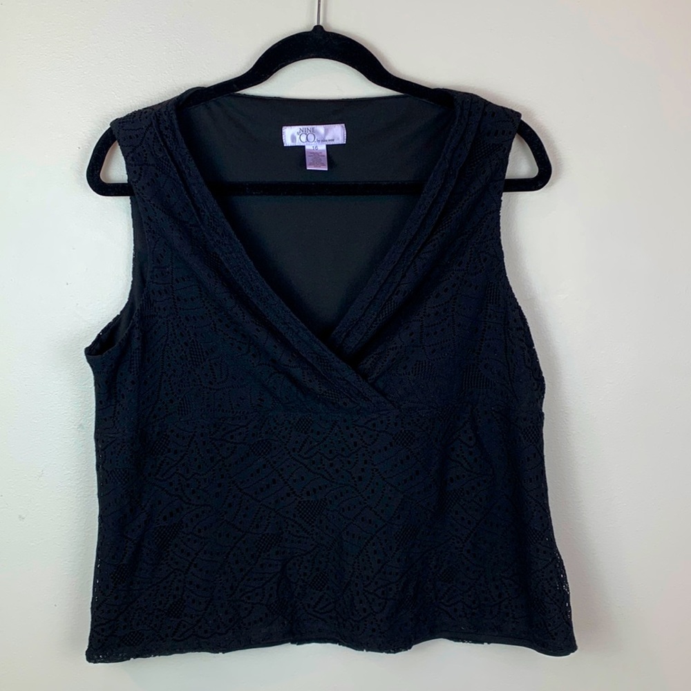 Nine & Co Lace Tank Top NWT